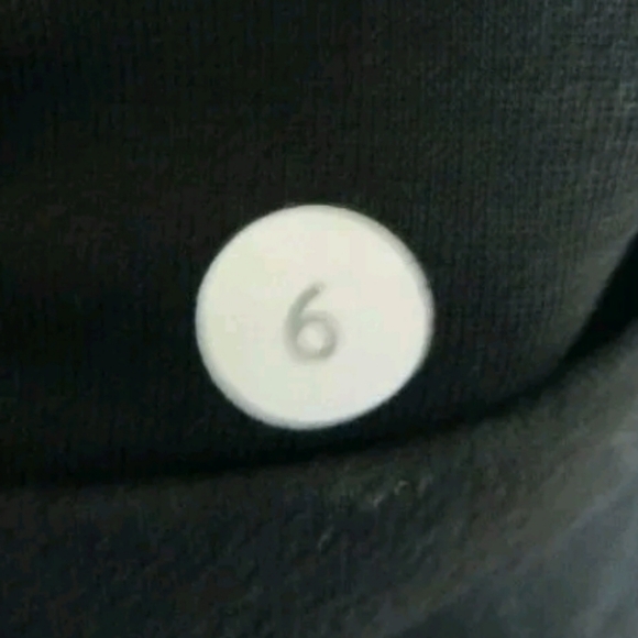 Lululemon Wunder Under Crop Emboss Squiggle - Picture 3 of 3